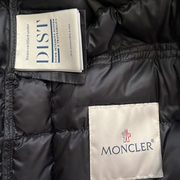 mint condition moncler - Picture 4 of 5